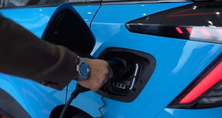 tesla-turkiyede-10-sehirde-80-noktada-sarj-istasyonlari-kuracak-TM1hTTW2.jpg