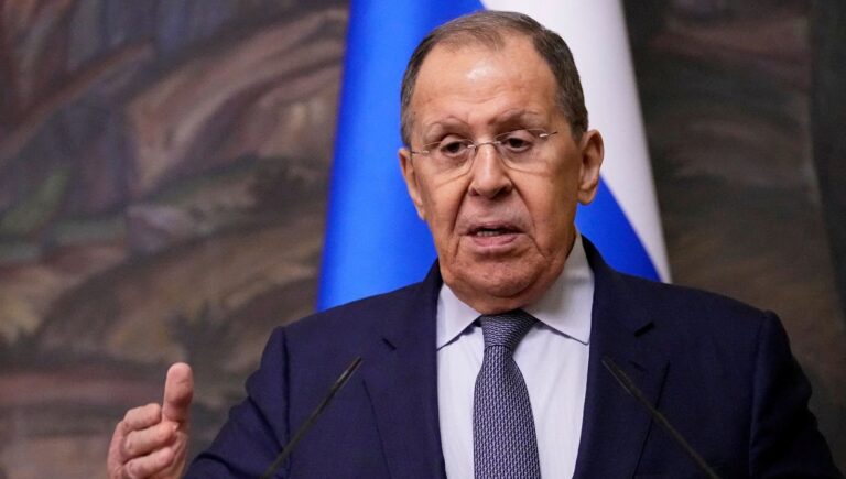 lavrov-putin-ile-zelenski-arasinda-gorusme-plani-yok-M3nWAMO3.jpg