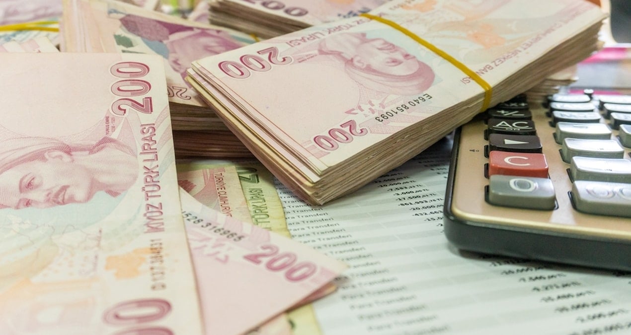 memur ve emekli maaslari icin zamli hesaplar iste mesleklere gore masadaki senaryolari 8UatV4Rm