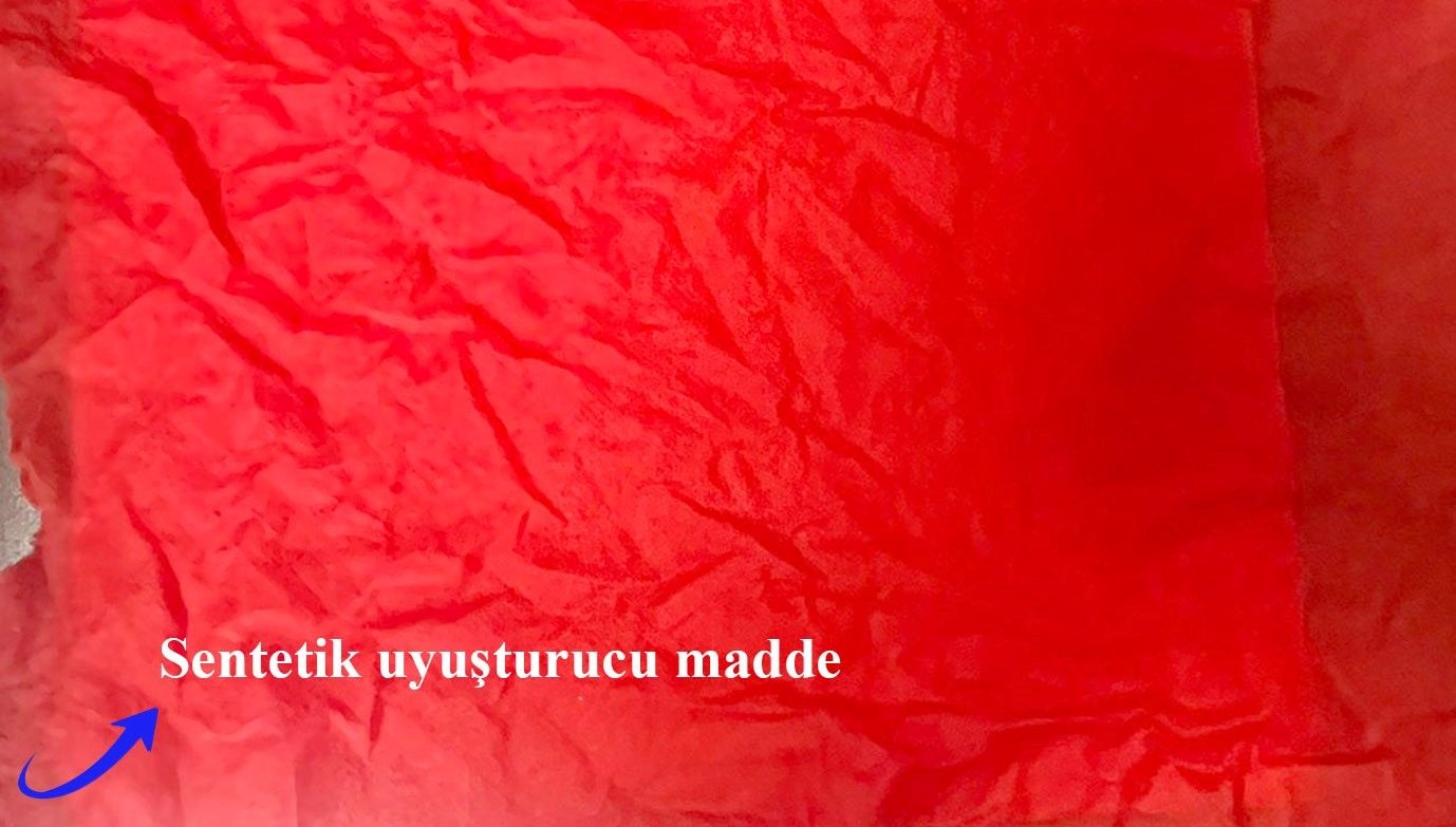 sivasta kagida emdirilmis uyusturucu ele gecirildi t2WtE5CT