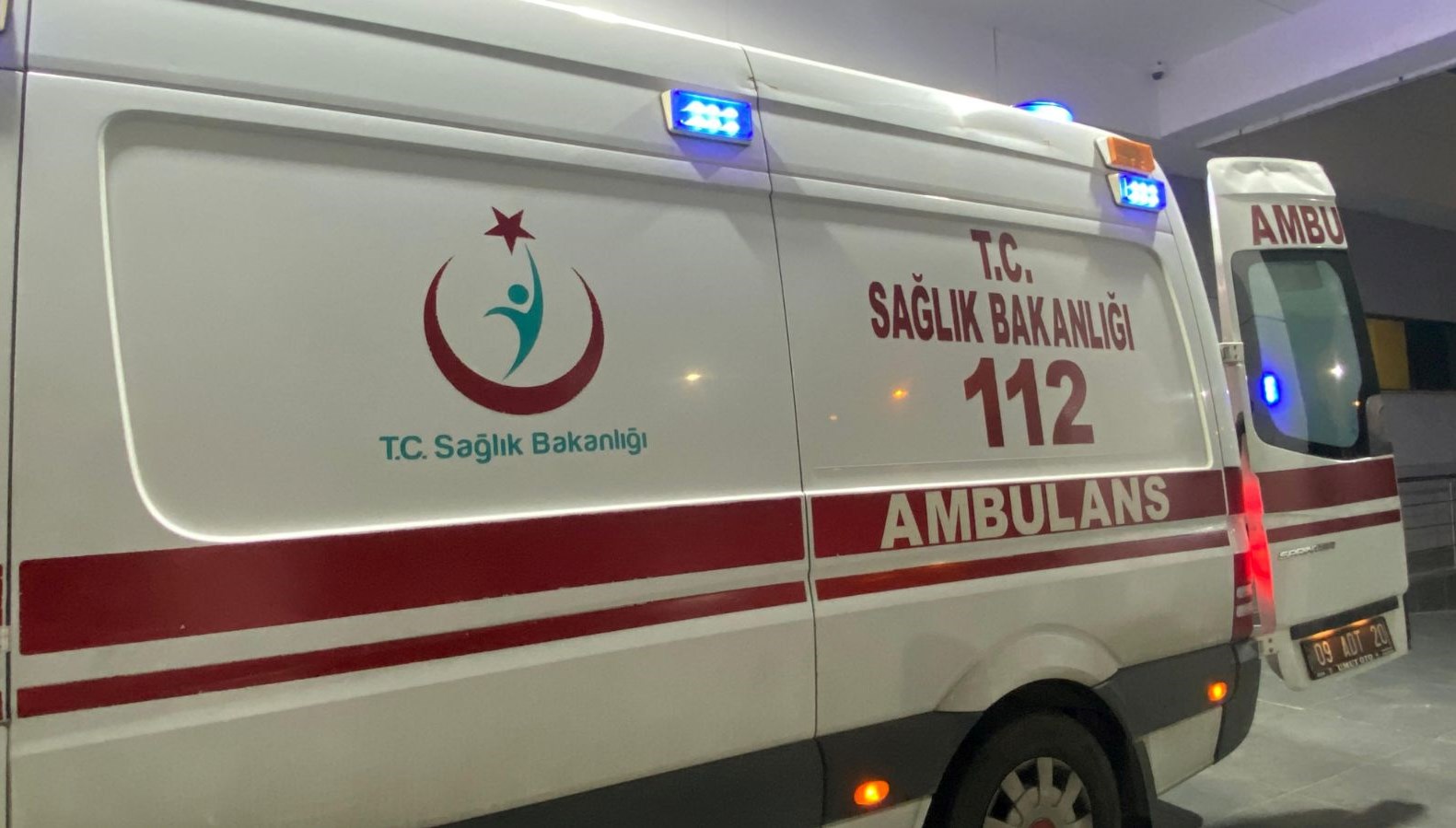 kayseride feci olay catidan beton zemine dustu 1TjSe8xU.jpg